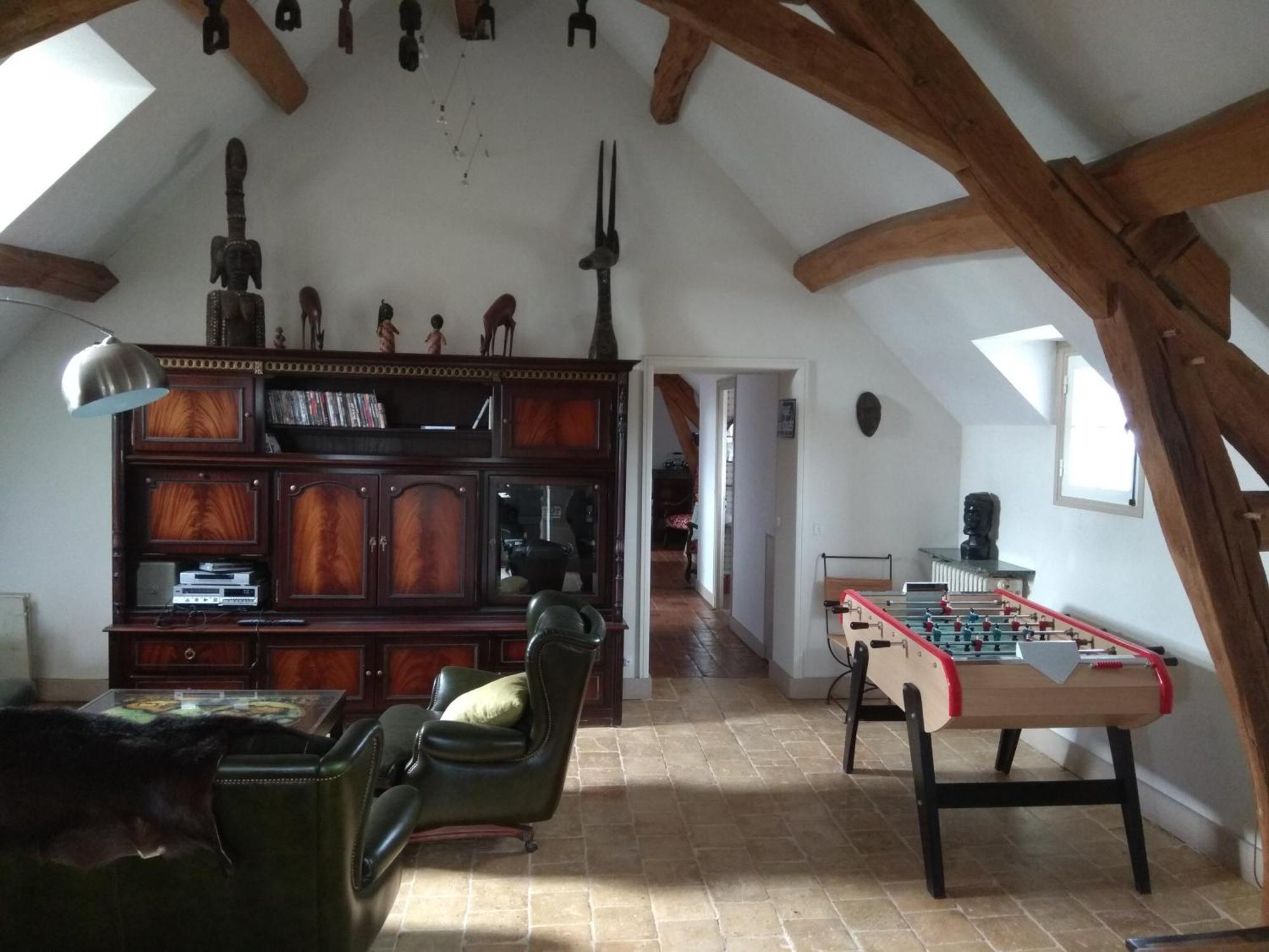 Maison Des Arts Francueil Bagian luar foto